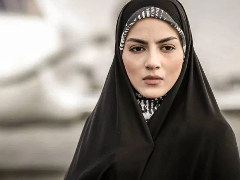 پردیس پورعابدینی بازیگر سریال آقازاده