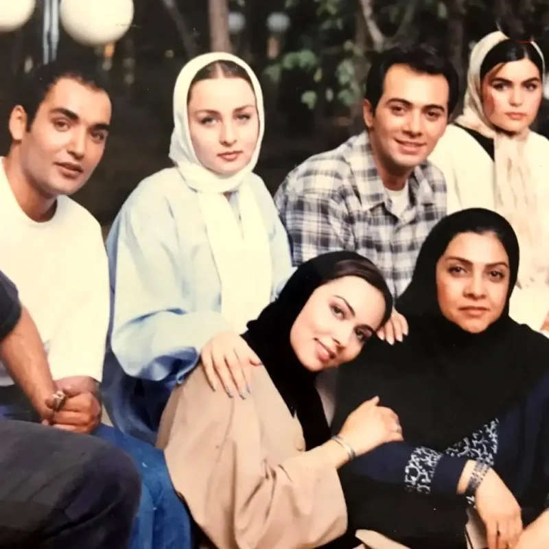 خبر روز | تغییر باورنکردنی «حدیث فولادوند، رامبد شکرابی و پرستو صالحی»؛ سال 79 4 پرستو 1