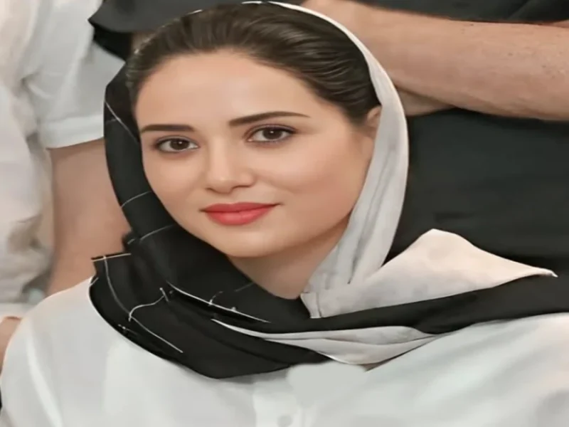 جذابیت و استایل ساده و خاص پریناز ایزدیار