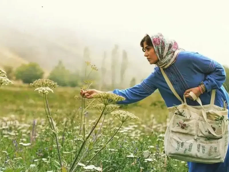 چهره جذاب "پریناز ایزدیار" در سریال جدیدش
