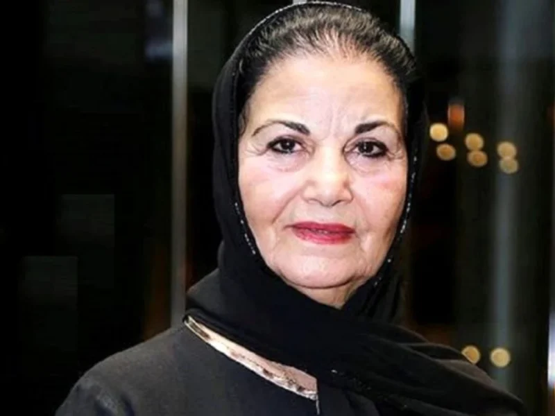 تصویر روز | «پوری بنایی» در عروسی اول «فائقه آتیشن»؛ سال 1346 «پوری بنایی» در عروسی اول «فائقه آتیشن»؛ سال 1346