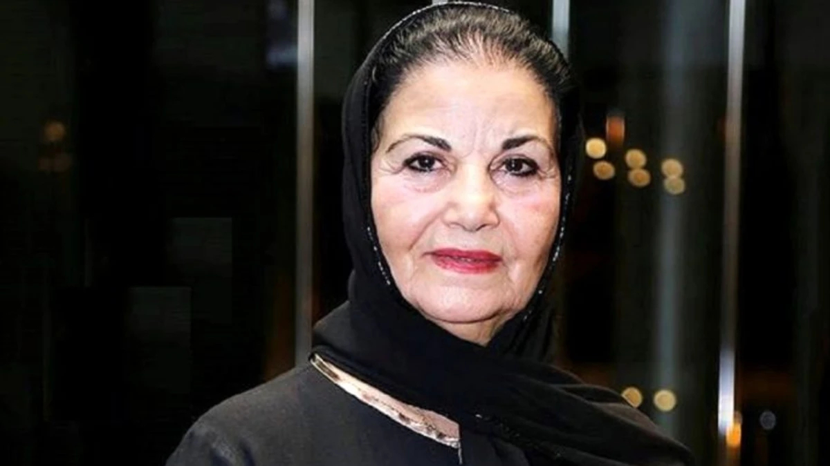 «پوری بنایی» در عروسی اول «فائقه آتیشن»؛ سال 1346