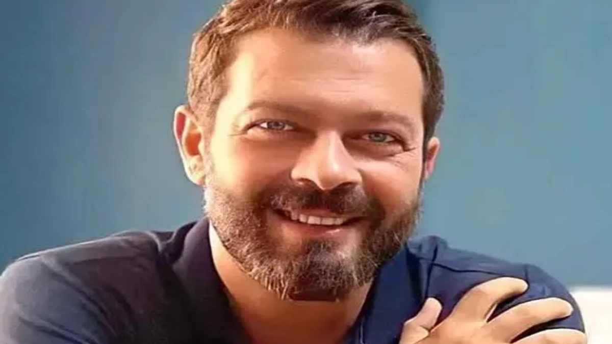 پژمان بازغی کنار دختر زیبایش