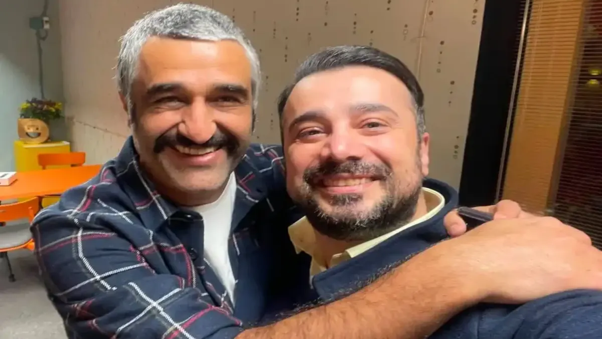 خبر روز | عکس کمتر دیده شده پژمان جمشیدی و سپند امیر سلیمانی در اوج جوانی 1 عکس کمتر دیده شده پژمان جمشیدی و سپند امیر سلیمانی در اوج جوانی
