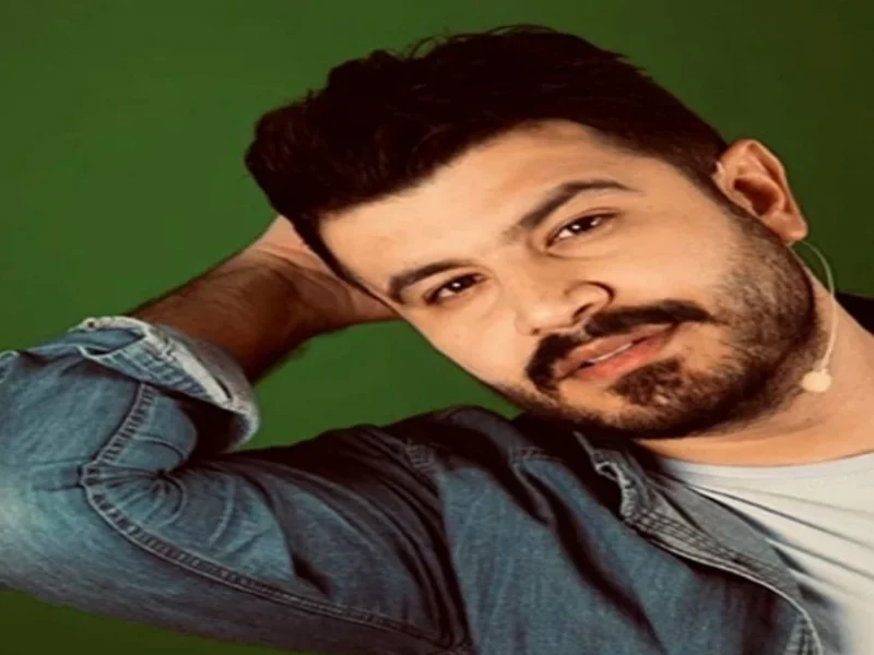 عکس دیده نشده «پیمان طالبی» مجری تلویزیونی در کنار همسرش