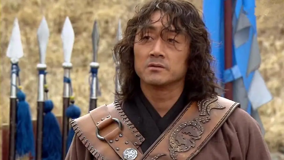 عکس هو جون هو در نقش «هموسو» سریال جومونگ در 60 سالگی