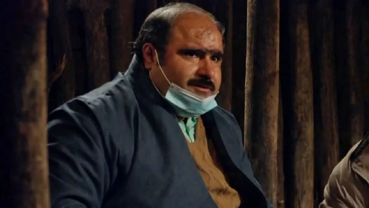 عکس کاظم نوربخش در نقش «سلمان» در پشت صحنه سریال نون خ