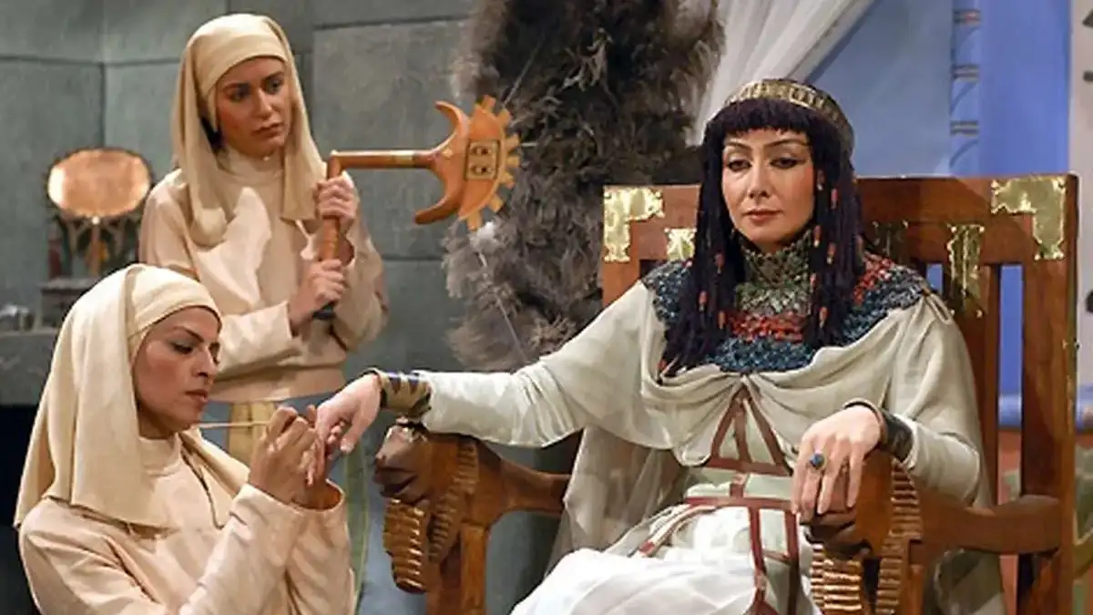 کتایون ریاحی «زلیخا» سریال یوسف پیامبر در کنار ژاله علو؛ دهه ۹۰