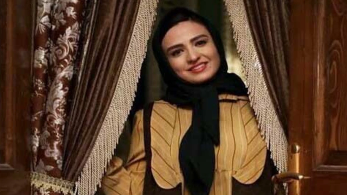 رونمایی از مادر جوان گلاره عباسی