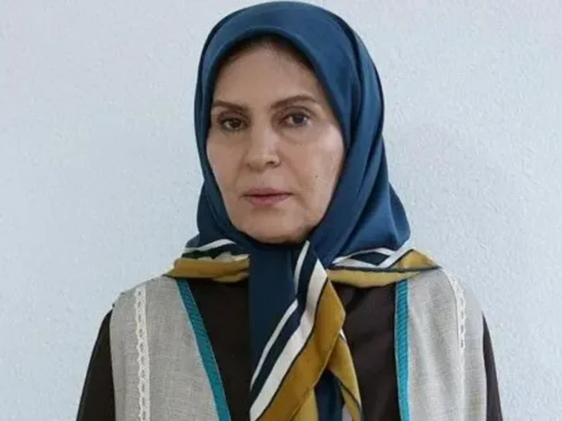 بازیگر نقش مارال سریال آنام خجالت کشیدن گلچهره سجادیه از دوربین