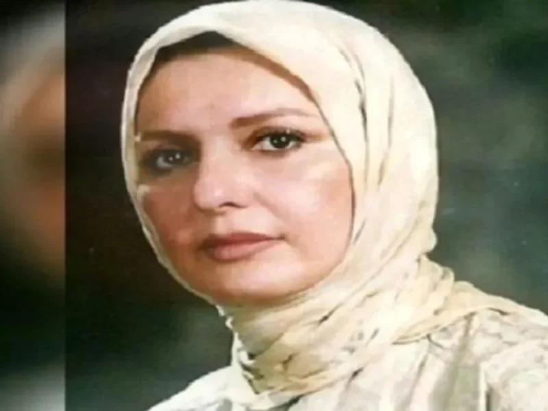 در پشت صحنه فیلم حاجی فیروزه با حضور "گوگوش" سال 48