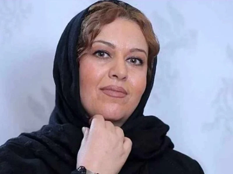 چهره جذاب و دیدنی «گيتی قاسمی» با استایل خاص و ژست عجیب