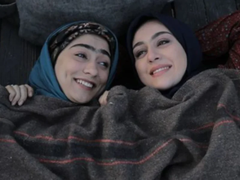 تصویر روز | عکس دیدنی یاسمن معاوی «فیروزه گیلدخت» خارج از سریال شوکه می شوید عکس دیدنی یاسمن معاوی «فیروزه گیلدخت» خارج از سریال شوکه می شوید