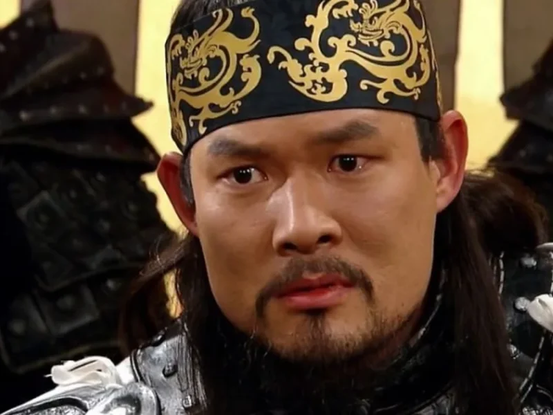 خبرروز| عکسهای عروسی یانگجو، پدرزن تسو در سریال جومونگ 46 سالگی 🌟 عکسهای عروسی یانگجو، پدرزن تسو در سریال جومونگ 46 سالگی