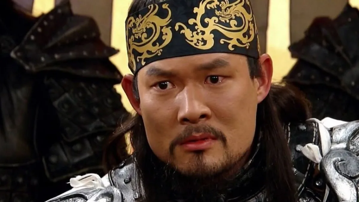 خبرروز| عکسهای عروسی یانگجو، پدرزن تسو در سریال جومونگ 46 سالگی 🌟 عکسهای عروسی یانگجو، پدرزن تسو در سریال جومونگ 46 سالگی